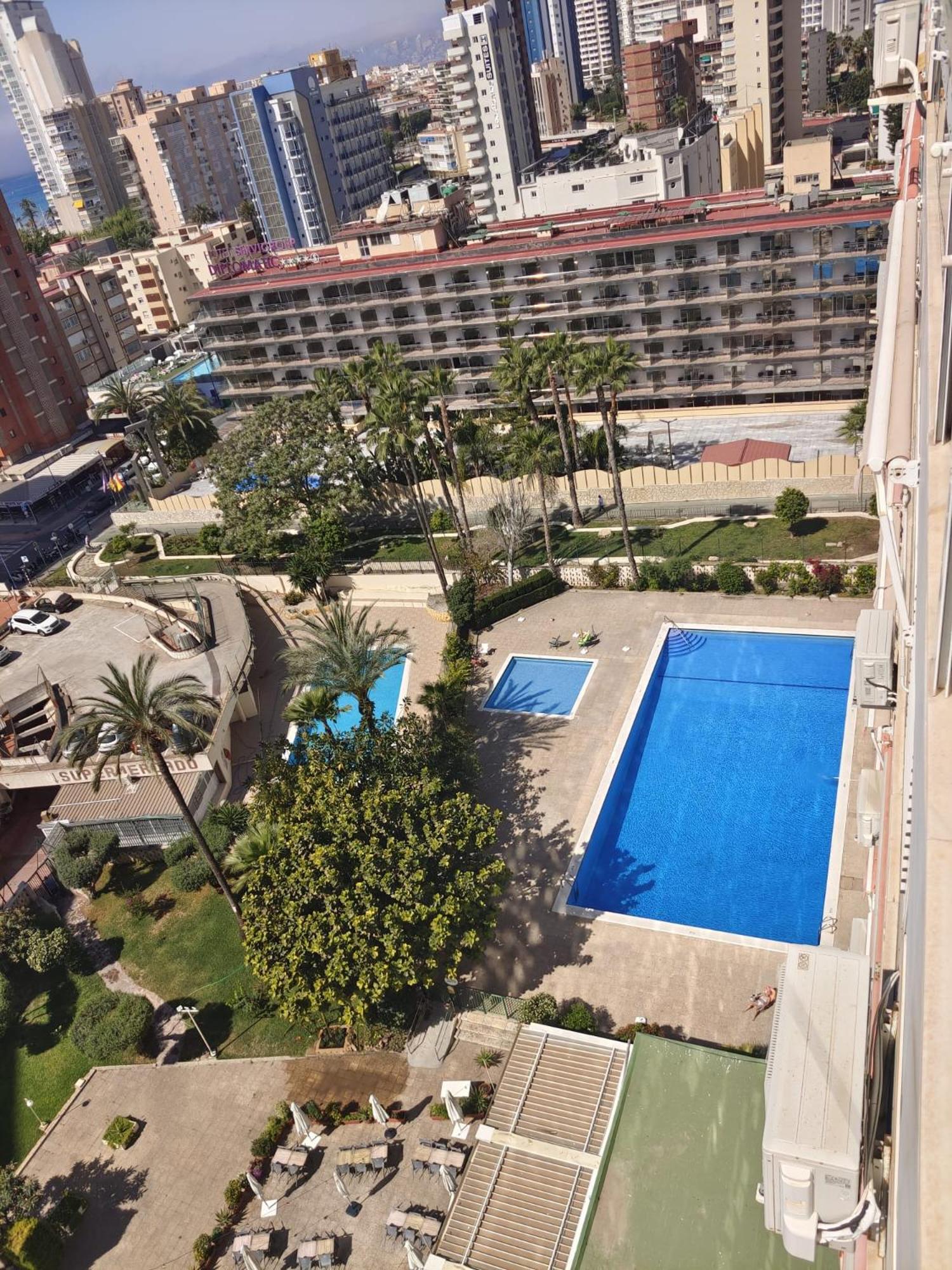 Apartamentos Cervantes Benidorm Eksteriør billede